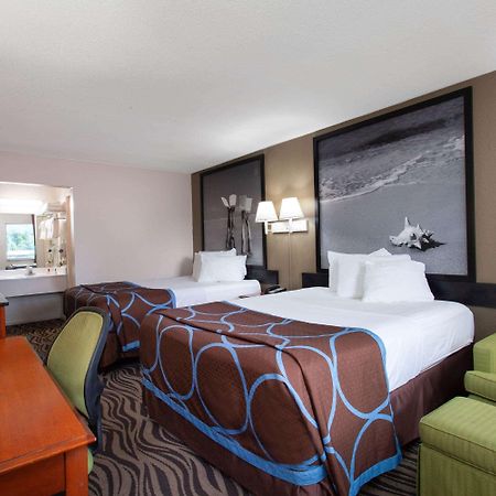 Super 8 By Wyndham Kissimmee Motel Eksteriør billede