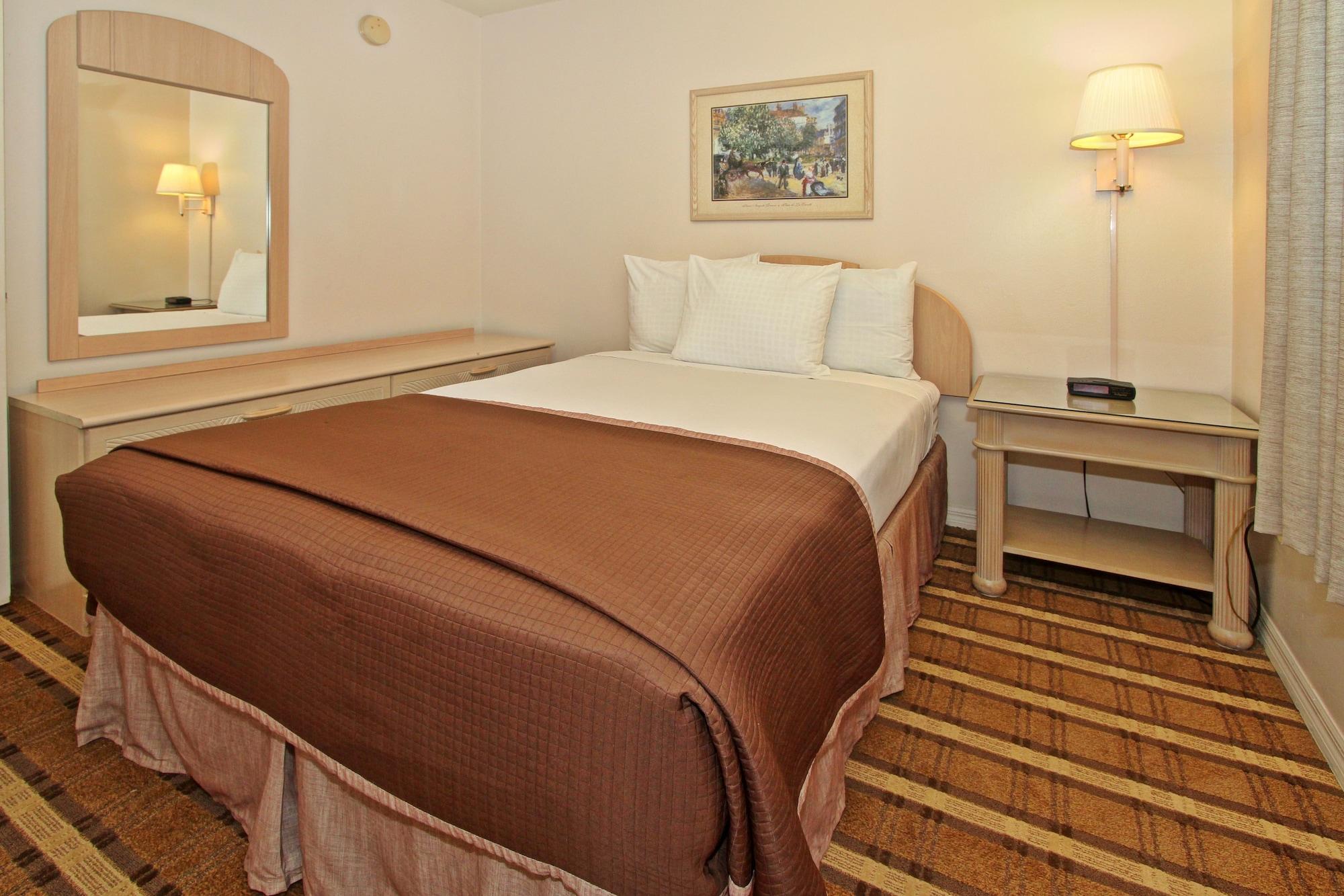 Super 8 By Wyndham Kissimmee Motel Eksteriør billede