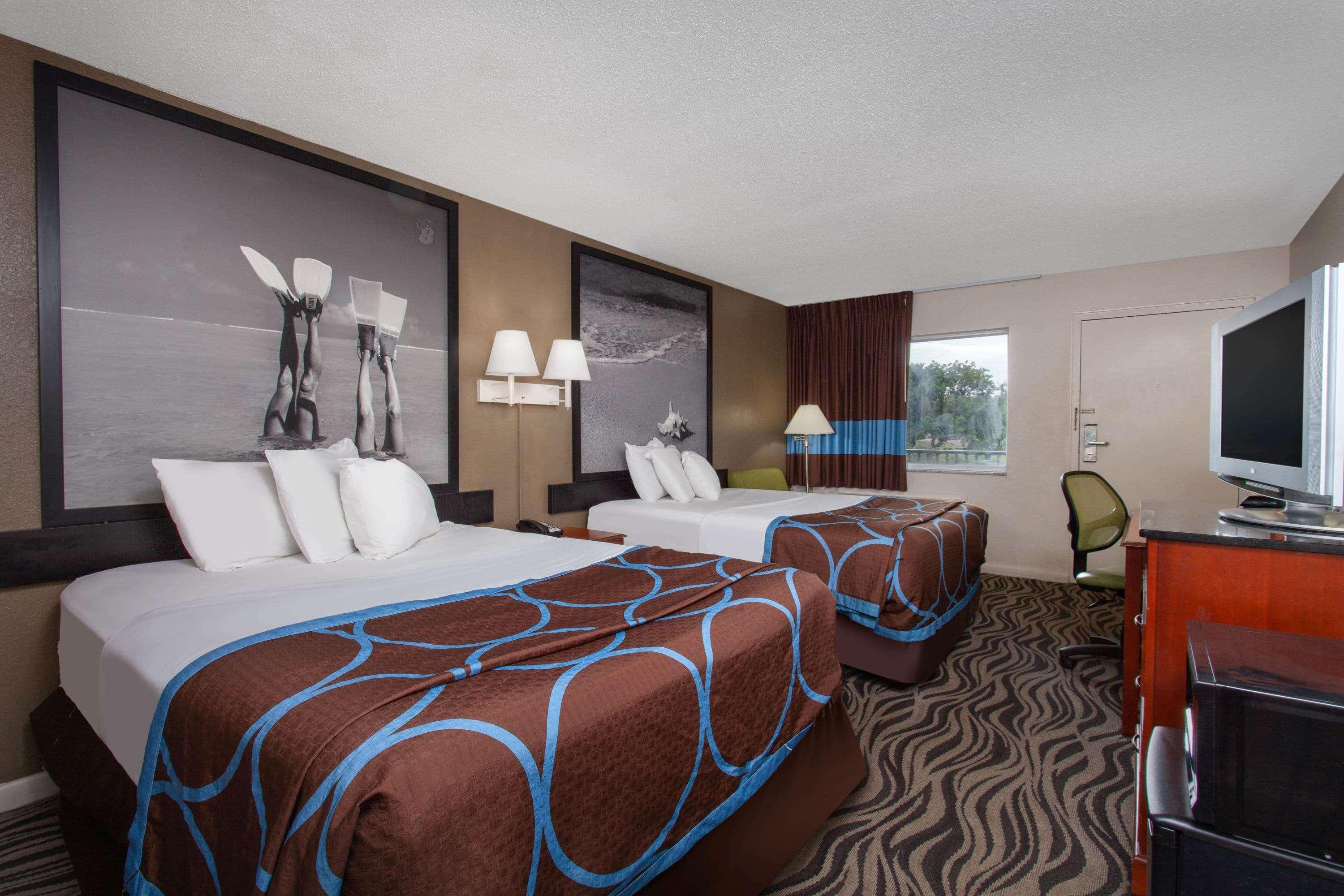Super 8 By Wyndham Kissimmee Motel Eksteriør billede