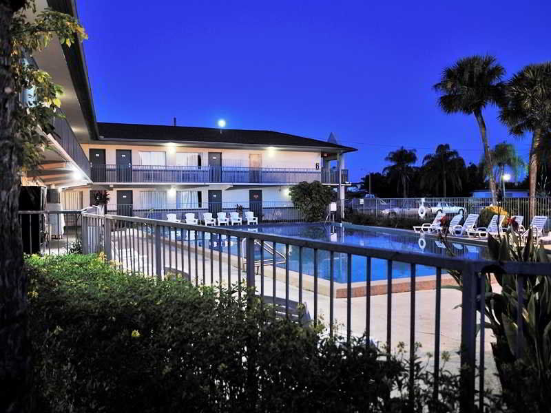 Super 8 By Wyndham Kissimmee Motel Eksteriør billede
